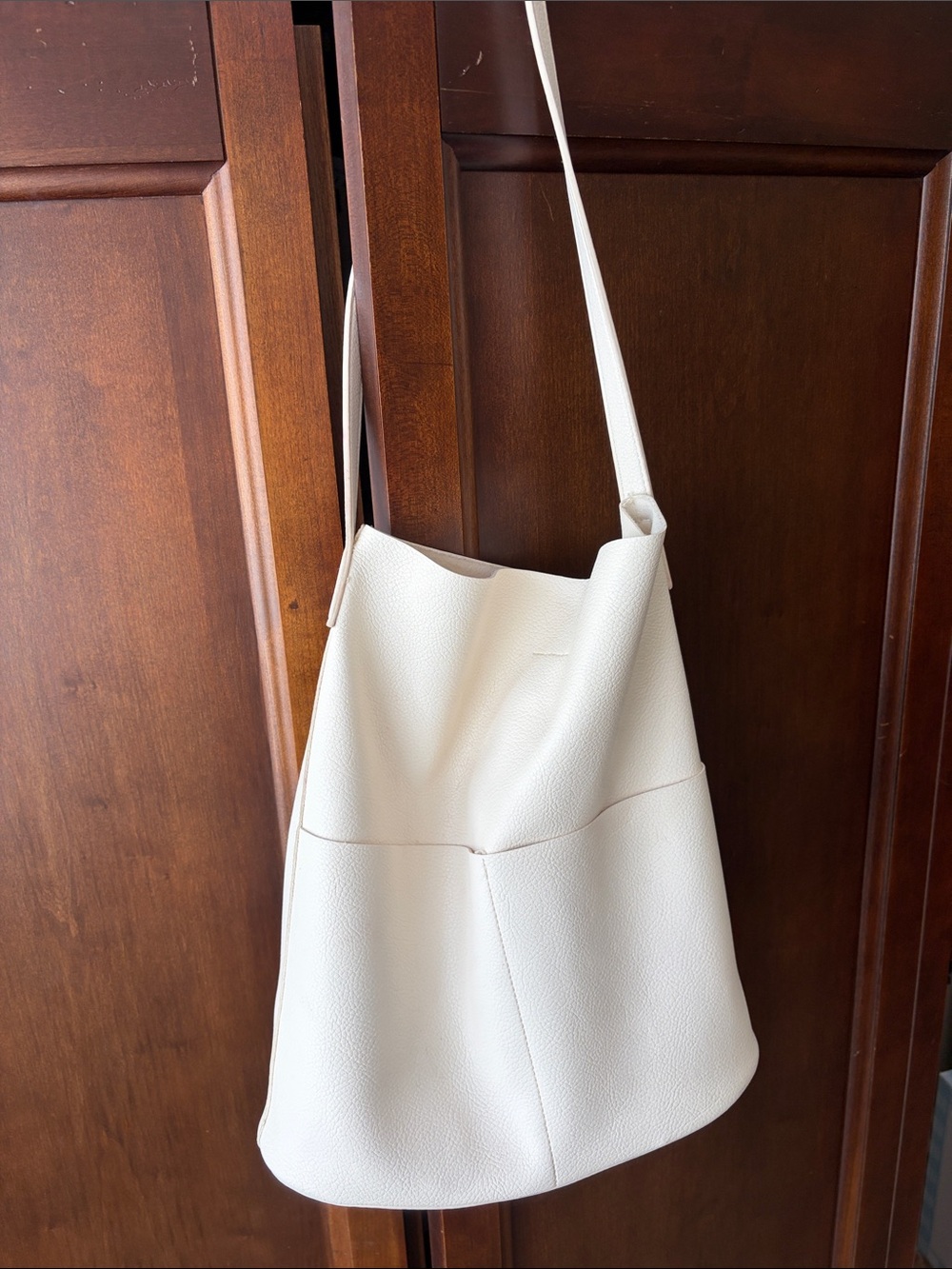 Anthropologie Women's Cream Leather Shoulder Bag - Minimalist Crossbody Tote